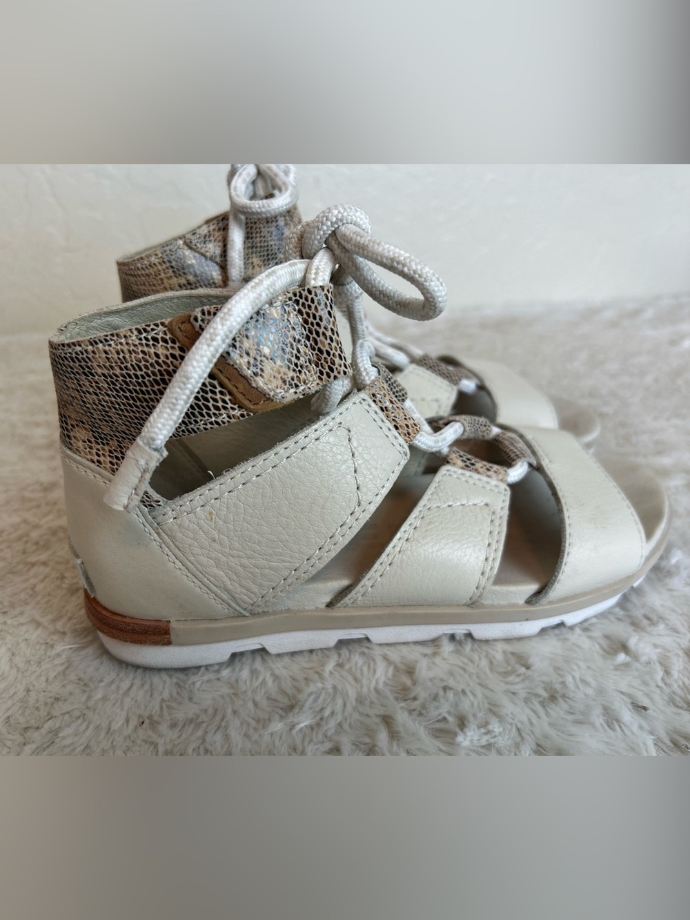 Sorel Sandals Womens Torpeda Lace Gladiator Tan Leather Shoe Size 7.5